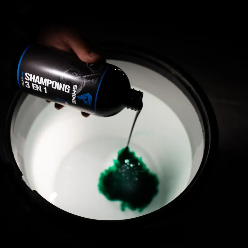 Shampoing 3 en 1 moto professionnel | Shine PRO